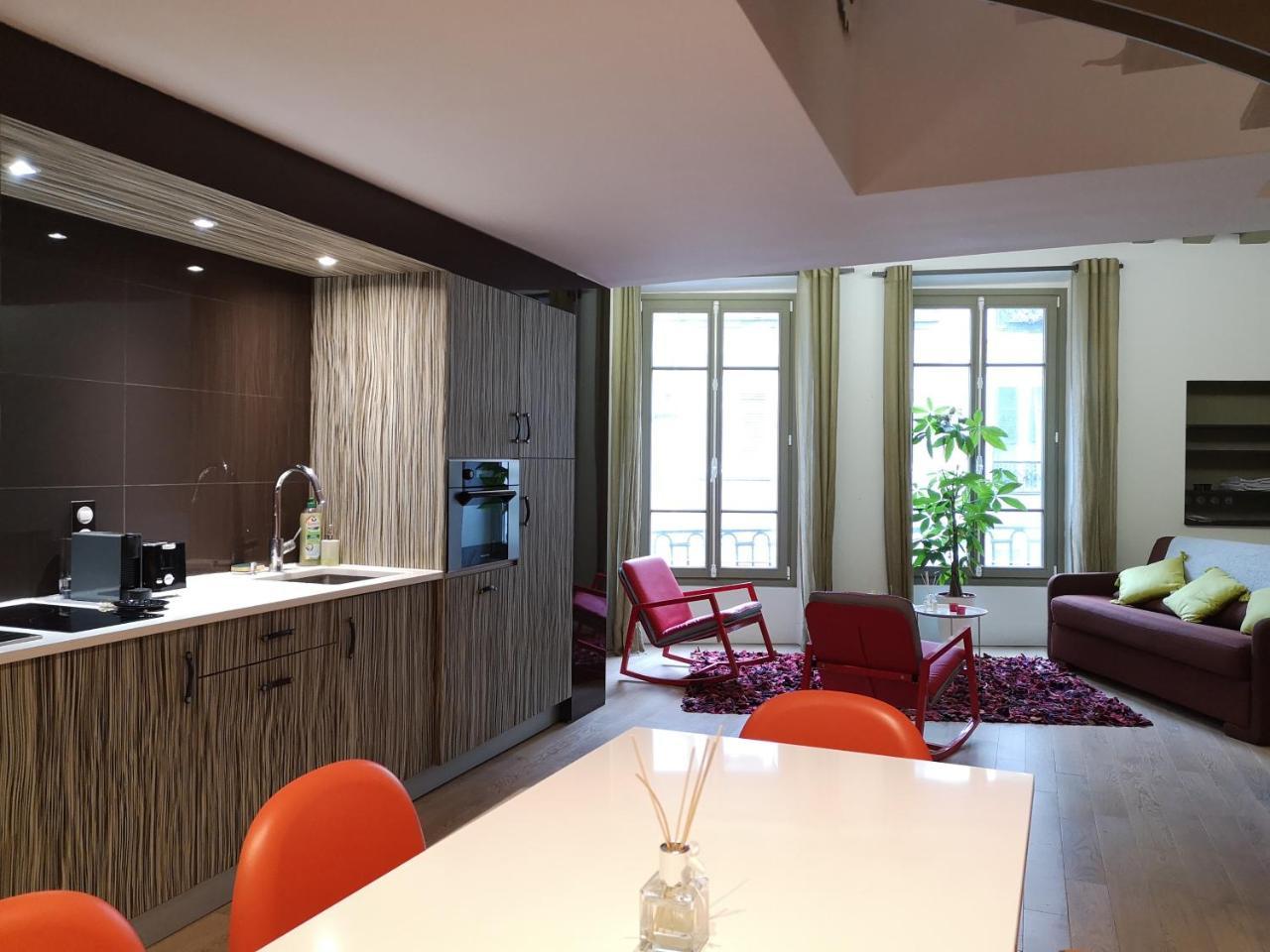 Beautiful Duplex In The Center Of Paris Apartment Exterior foto